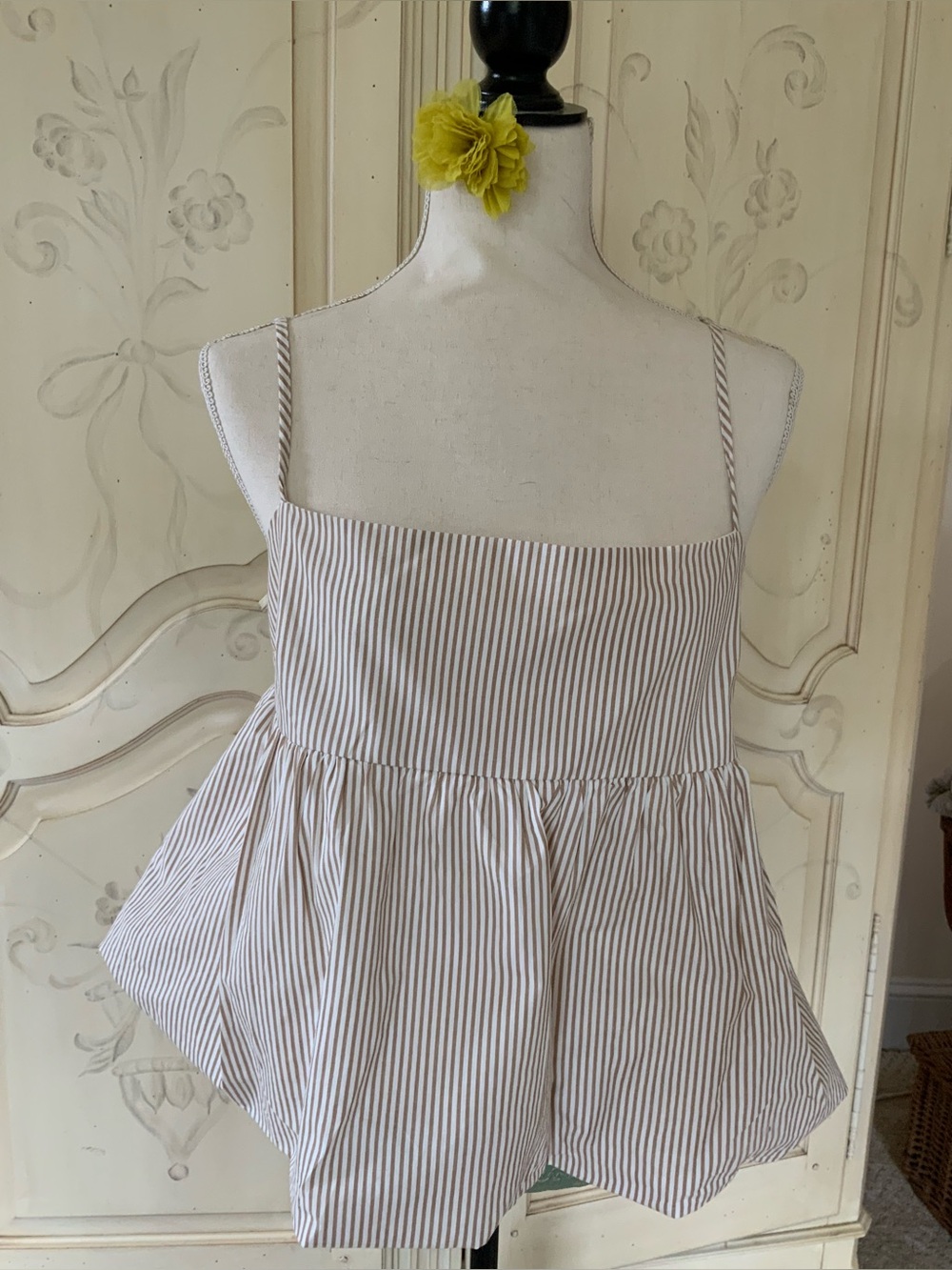 Derek Heart Striped Spaghetti Strap Peplum Top - Beige/White